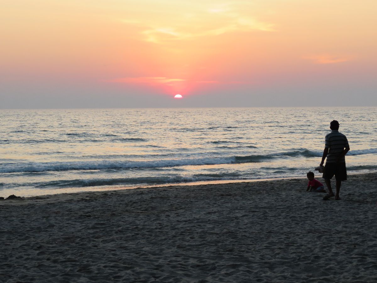 Besök av Fredrik på stranden